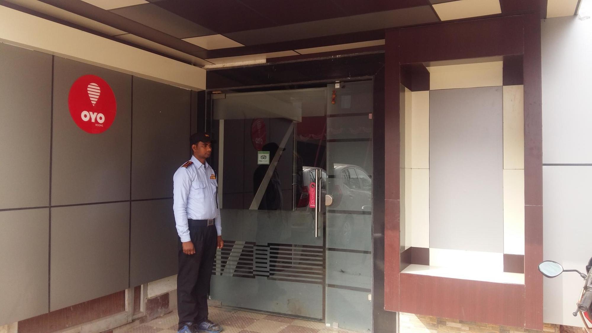 Hotel Rajkamal Deoghar Exteriér fotografie