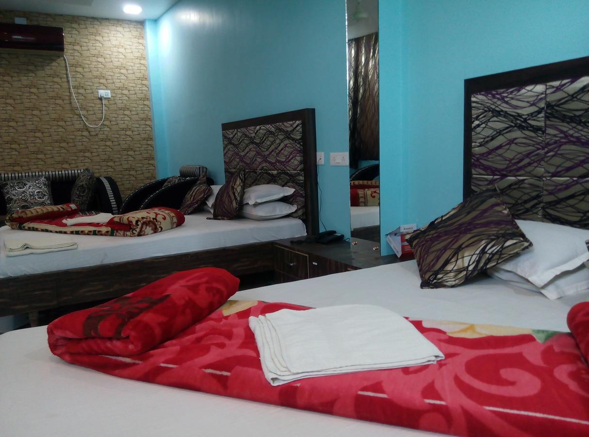 Hotel Rajkamal Deoghar Pokoj fotografie