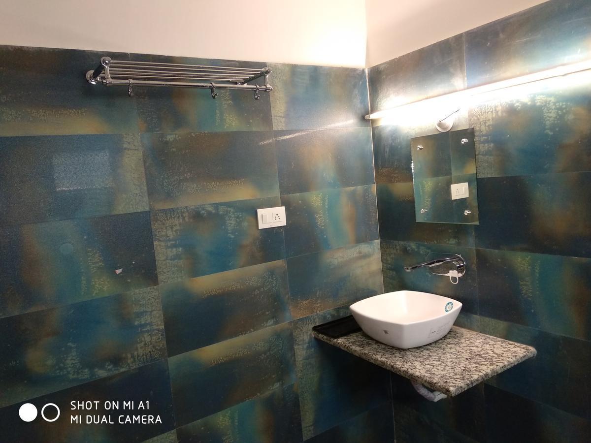 Hotel Rajkamal Deoghar Exteriér fotografie